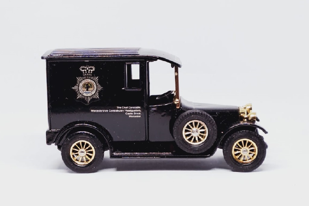 AC128; Worcestershire Constabulary; 1927 Talbot Van